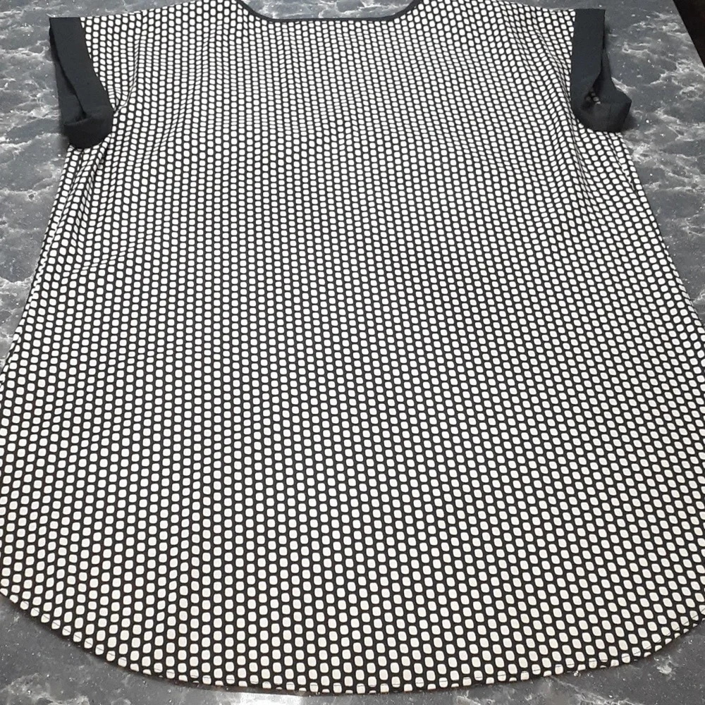 Patterned Top - Picture 3 of 5